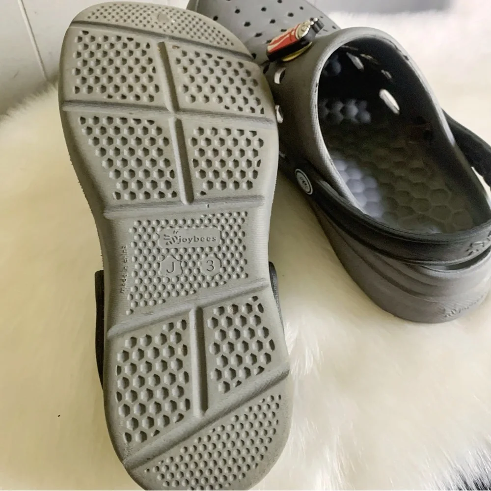 Joybees Kids Dylan Slip On Clog w Foodie Charms Gray Size 3